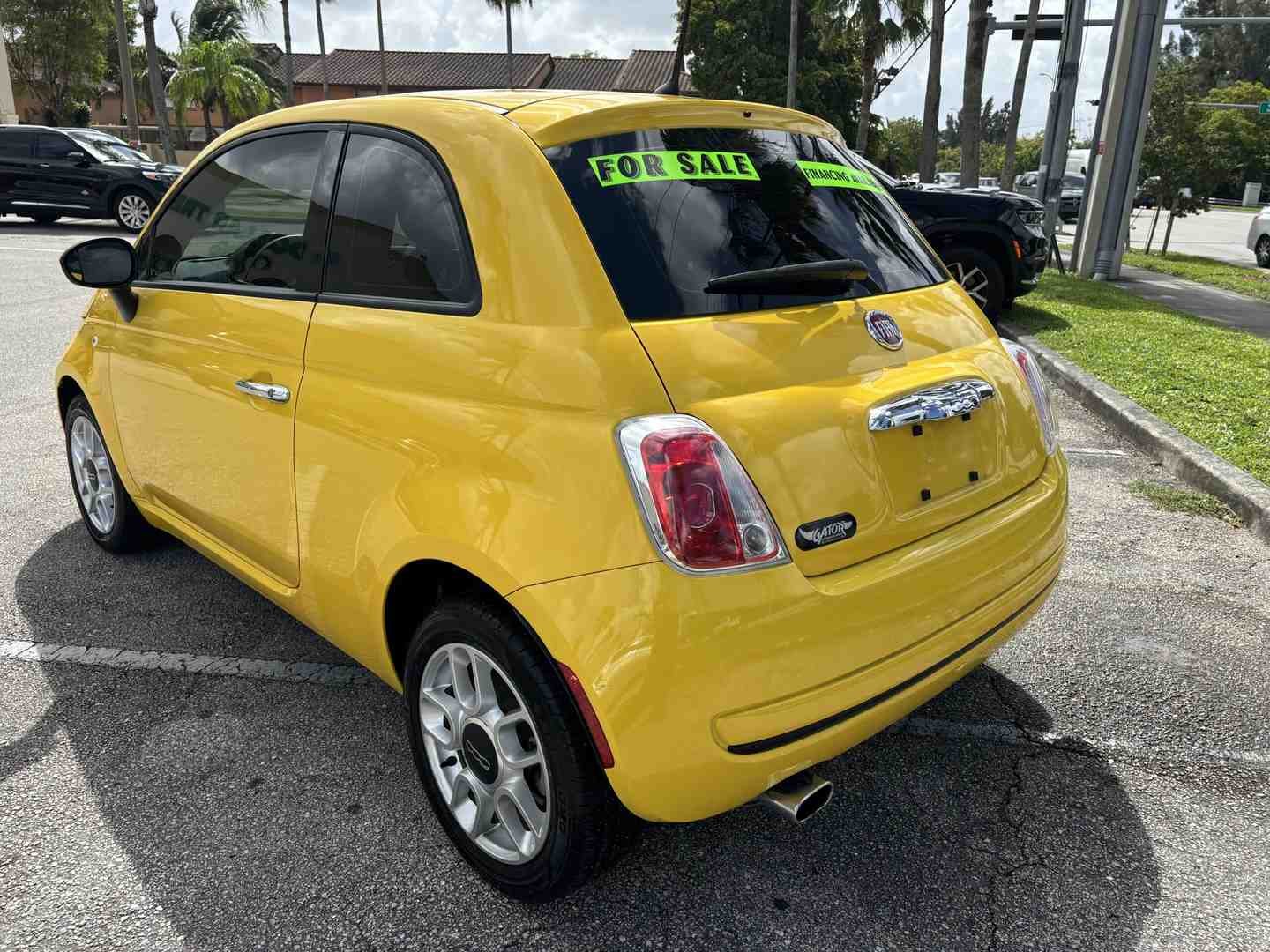 
								fiat 500 full									